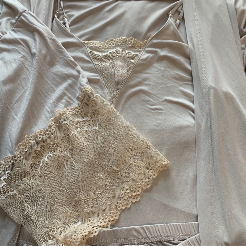 Beautiful robe pajama set